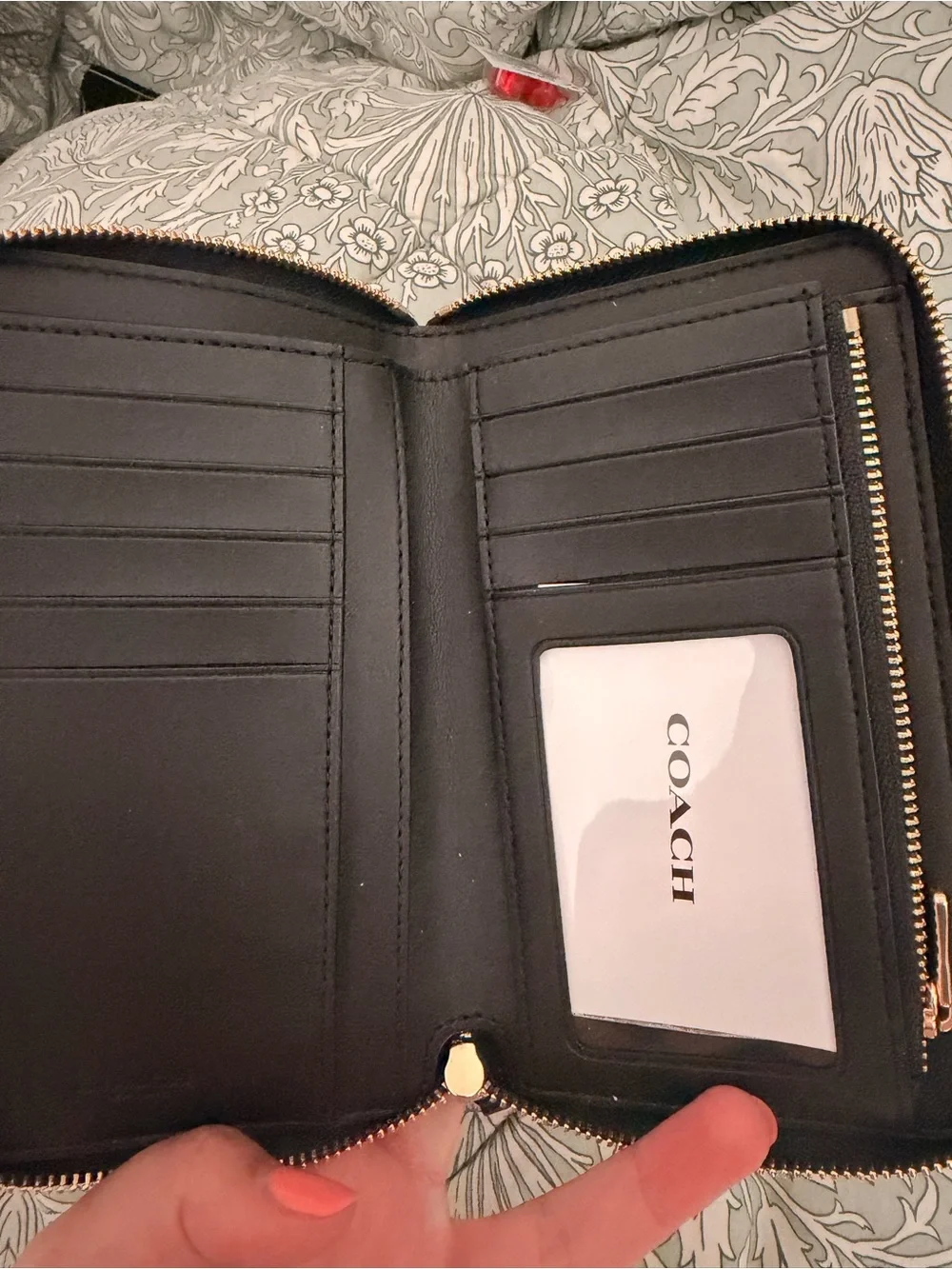 Coach Medium Zip Wallet - Picture 2 of 4